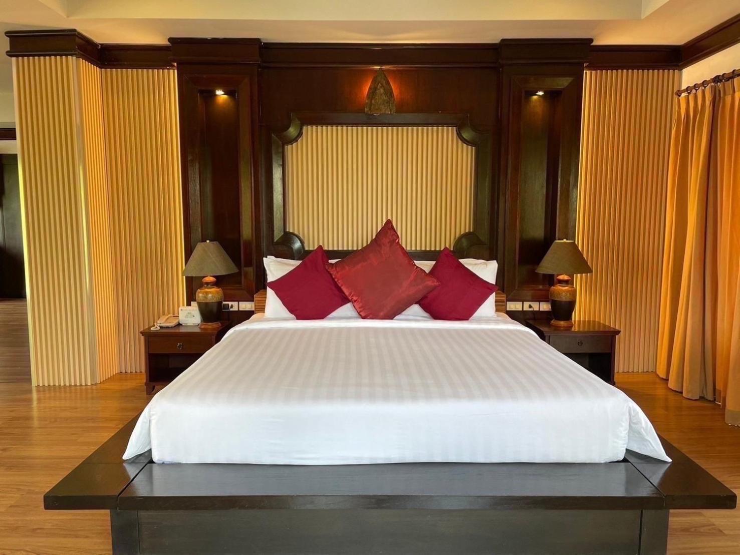 Gassan Legacy Golf Club Hotel Lamphun Buitenkant foto