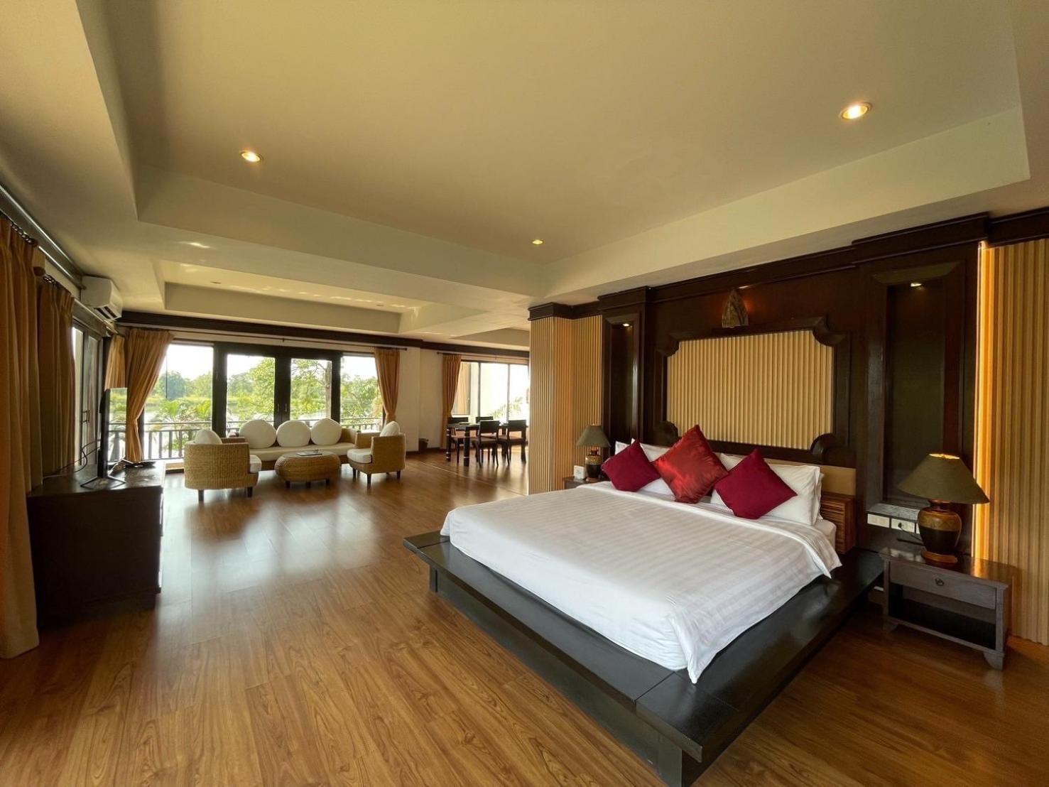 Gassan Legacy Golf Club Hotel Lamphun Buitenkant foto