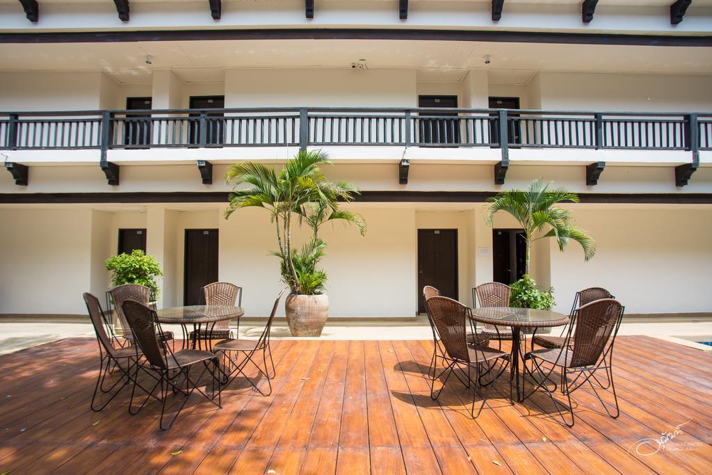 Gassan Legacy Golf Club Hotel Lamphun Buitenkant foto