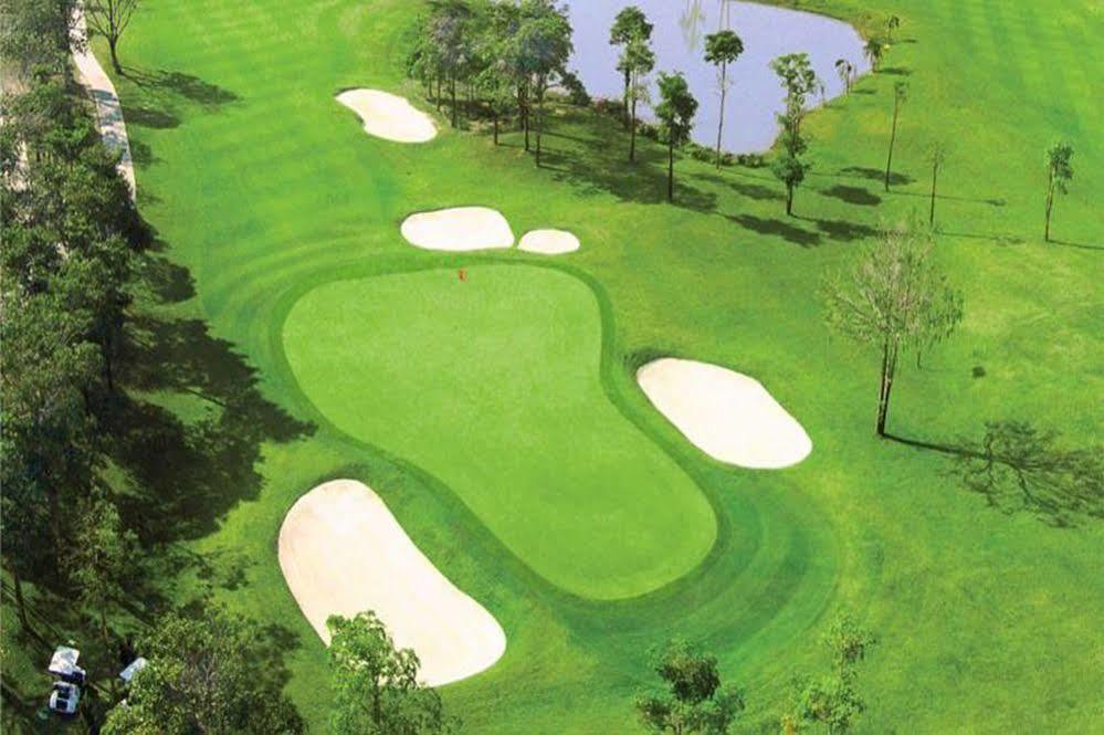 Gassan Legacy Golf Club Hotel Lamphun Buitenkant foto