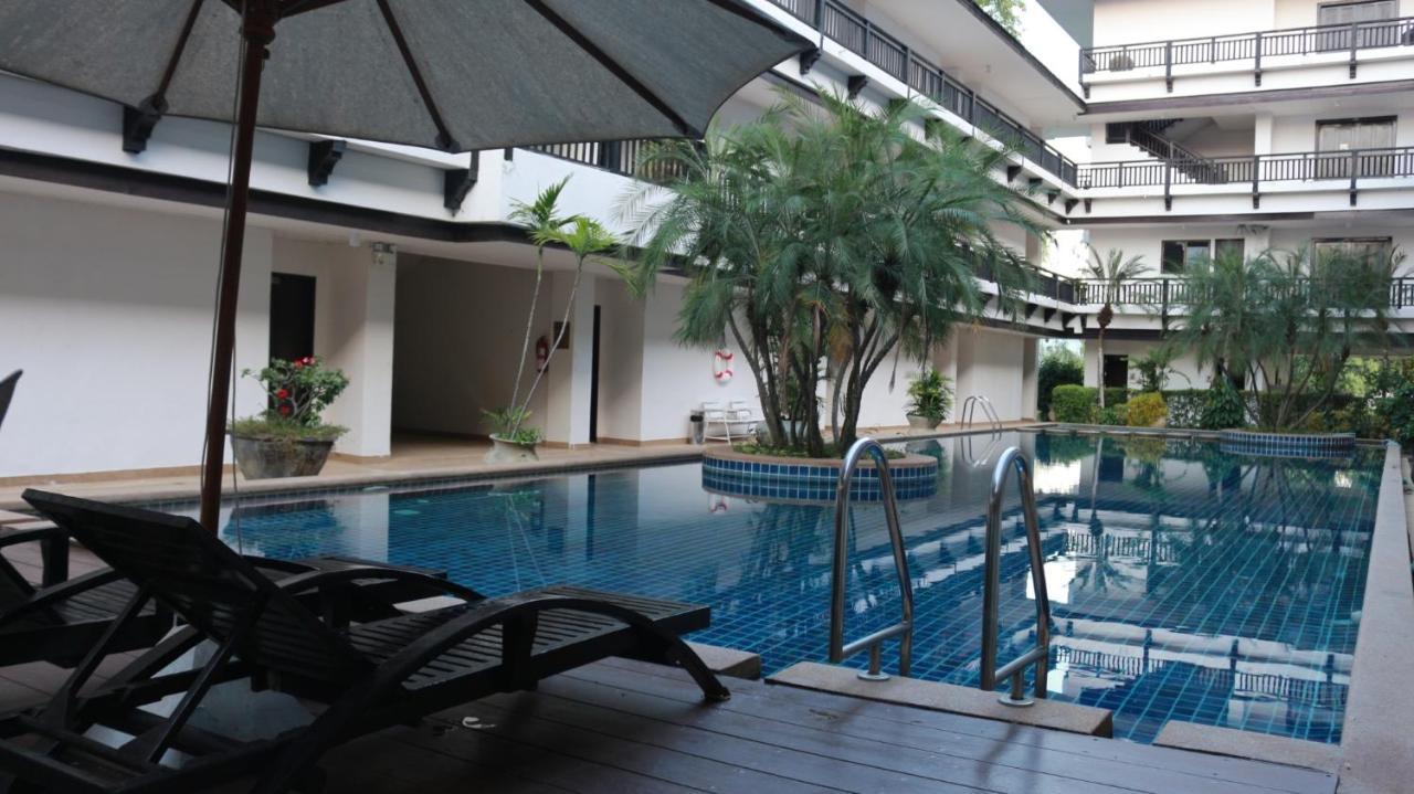 Gassan Legacy Golf Club Hotel Lamphun Buitenkant foto